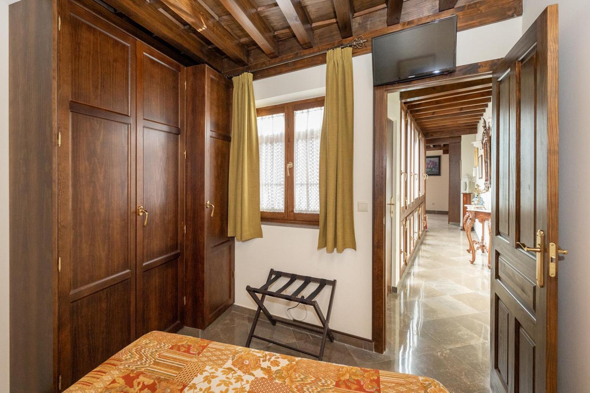 Apartamentos En Pleno Centro, Aljibe Rodrigo Del Campo 1A 格拉纳达 外观 照片