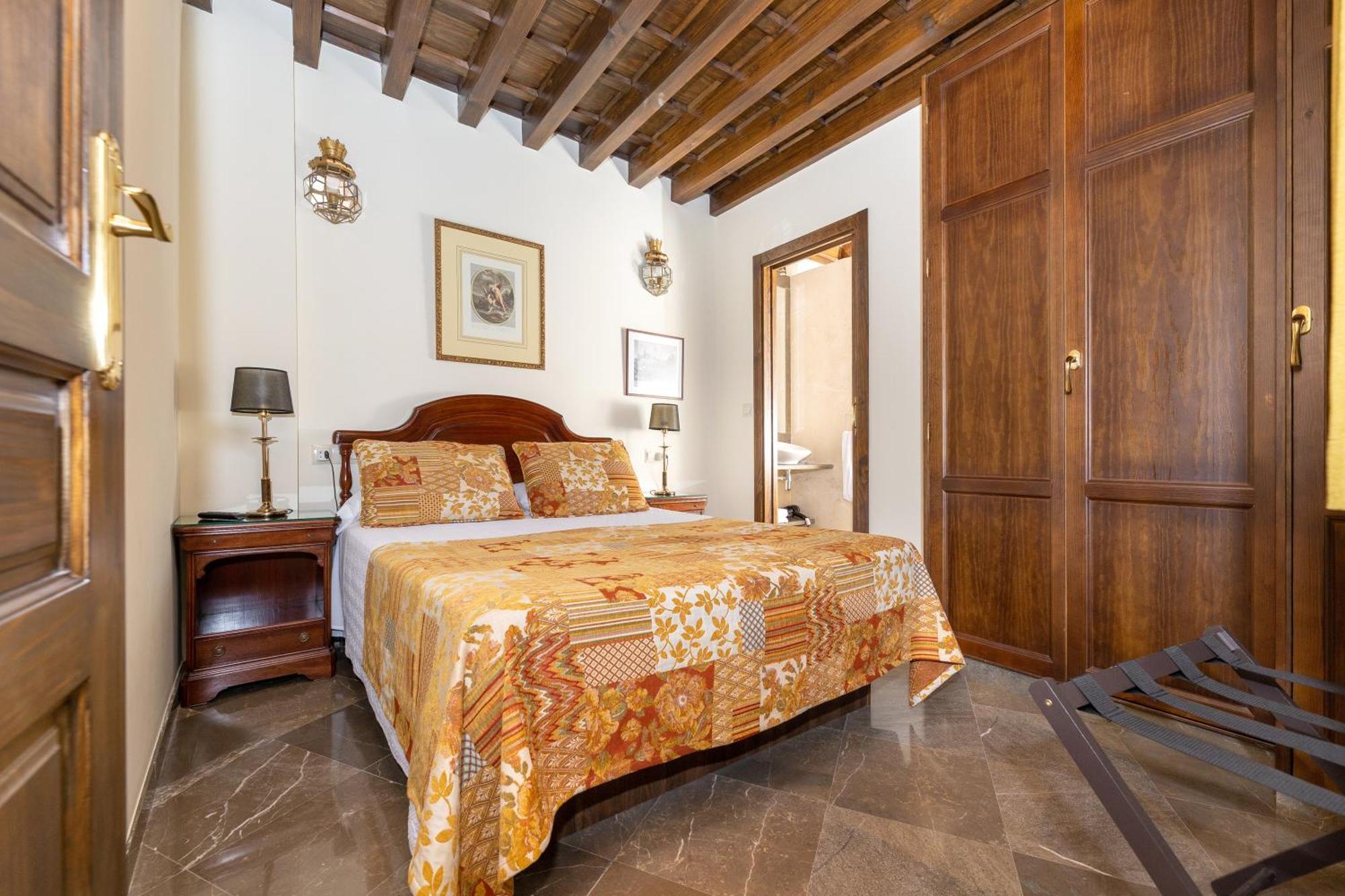Apartamentos En Pleno Centro, Aljibe Rodrigo Del Campo 1A 格拉纳达 外观 照片